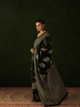Black Manika Saree