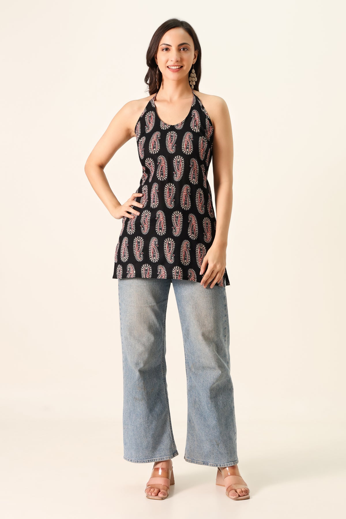 Sara Trending Black Short Kurti for Women – Stylish & Modern Ethnic Wear