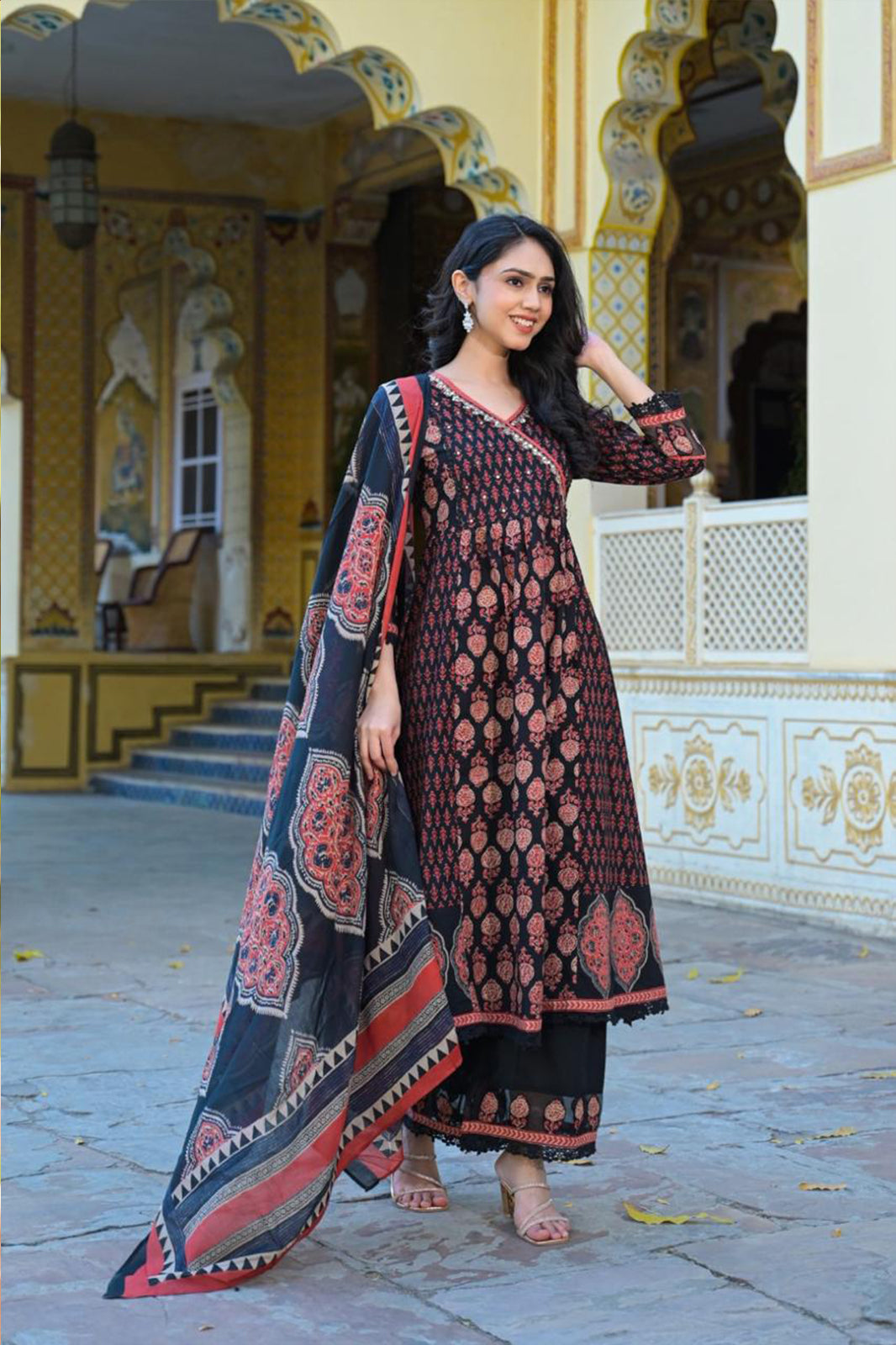 Saanjh Suit Set (Suit set of 3)