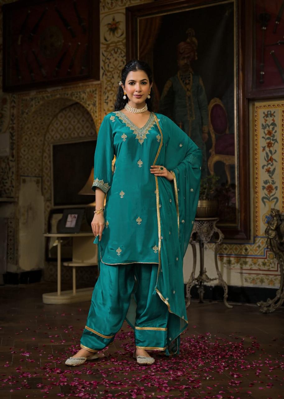 Roop Suit Set (Set of 3)